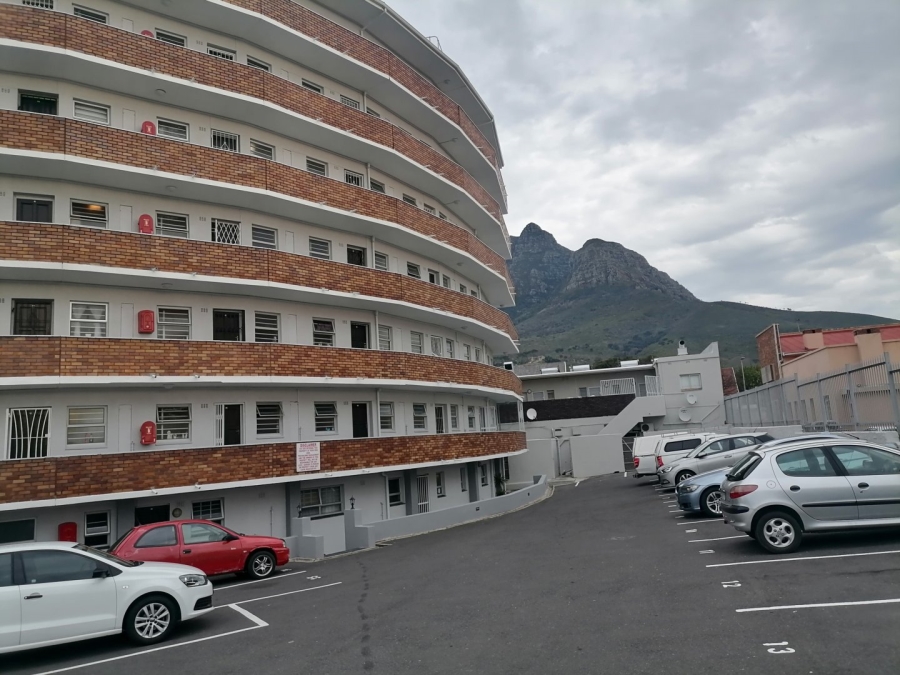 1 Bedroom Property for Sale in Mowbray Western Cape